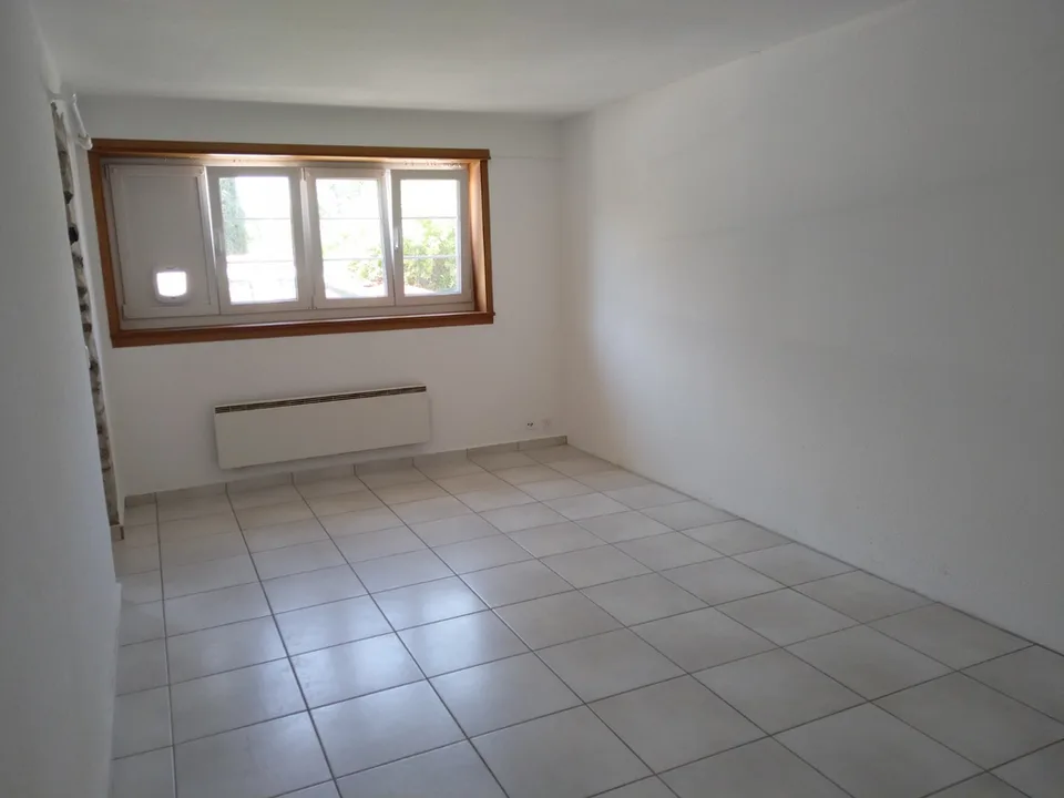 Appartement 2,5 pièces au rez-de-chaussée