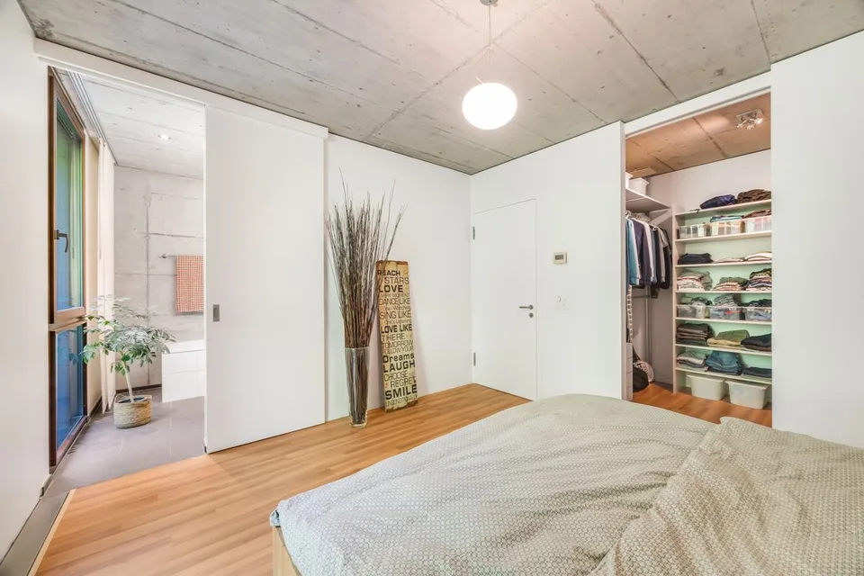 Appartement en rez-de-chaussée lumineux avec espace de séjour impressionnant et vue sur 6440 Ingenbohl-Brunnen