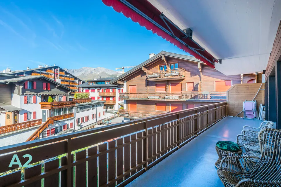 AUTHENTISCHE WOHNUNG IM HERZEN VON CRANS – Foto 13 von 13