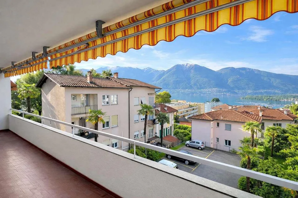 Muralto - Elegante appartamento di 4,5 locali con 150 m2 e vista lago