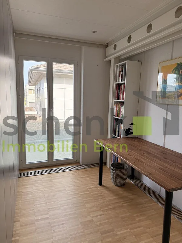 5.5-ROOM SINGLE-FAMILY HOUSE WITH HEATED CONSERVATORY AND GARDEN IDYLL