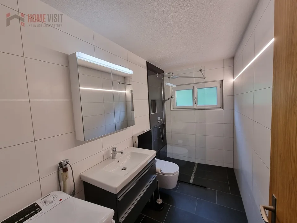 Top 4.5 Zi- Wohnung mit traumhaftem Ausblick in Staldenried