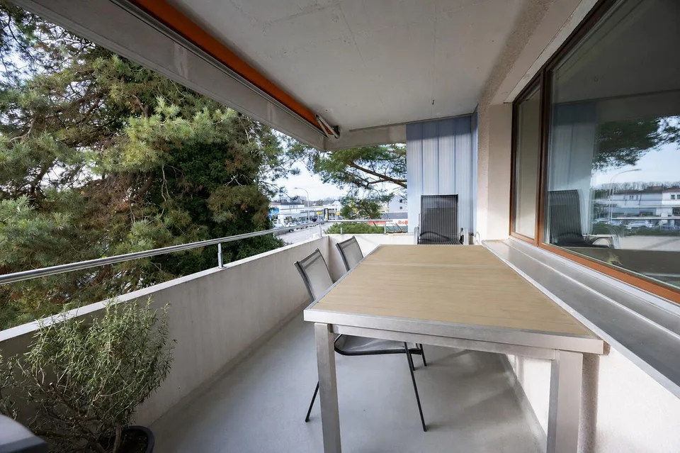 Apartment package with potential including ancillary properties four condominiums