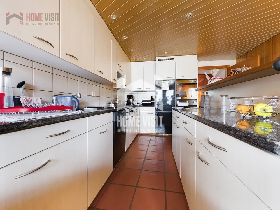In Love with Detail - Townhouse with Character & Expansion Potential