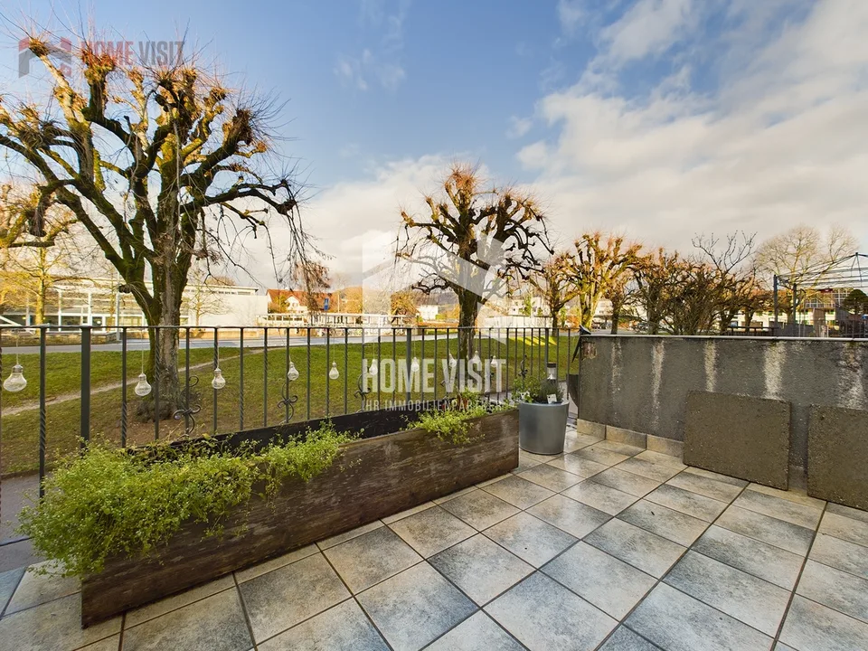 In Love with Detail - Townhouse with Character & Expansion Potential
