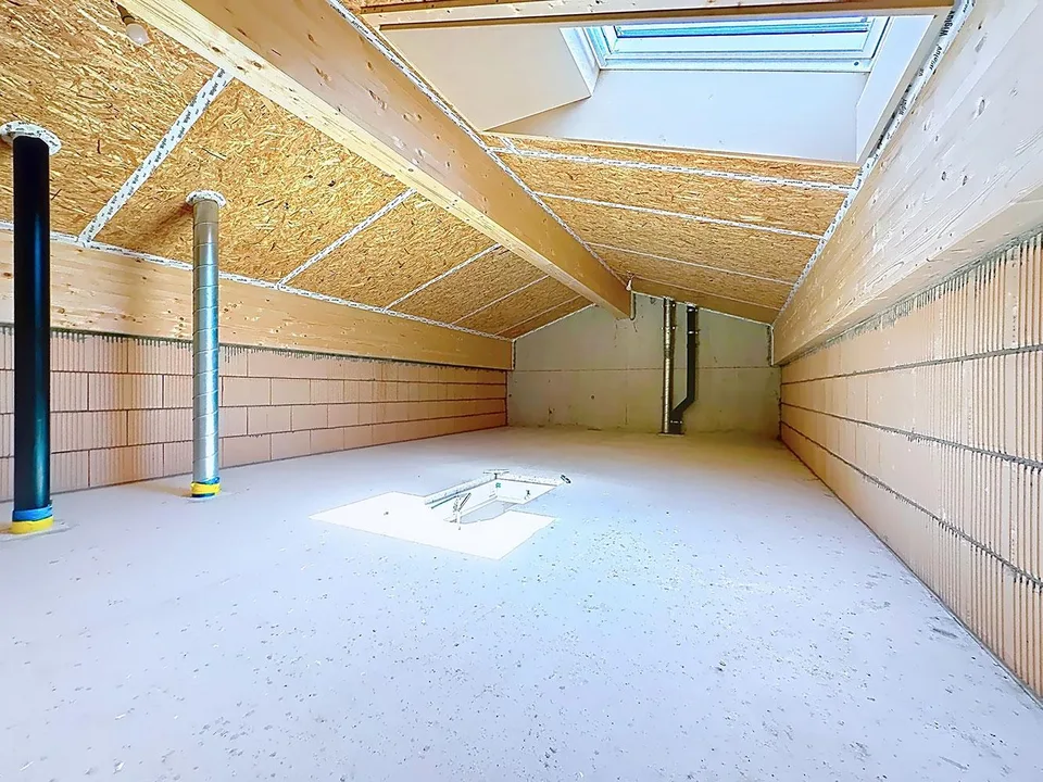 Villa bifamiliale avec 7 chambres et jardin
