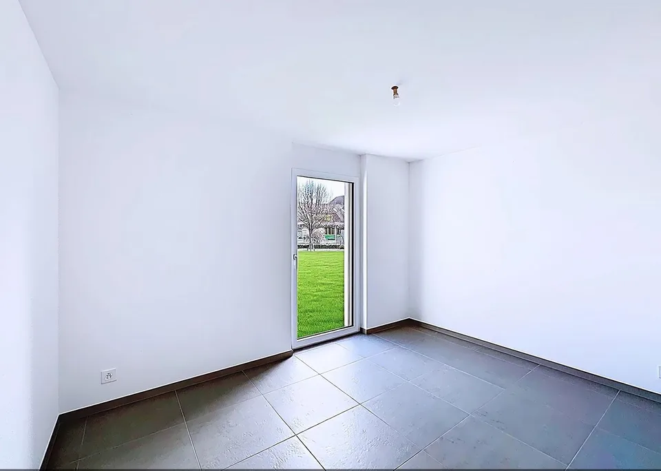 Villa bifamiliale avec 7 chambres et jardin