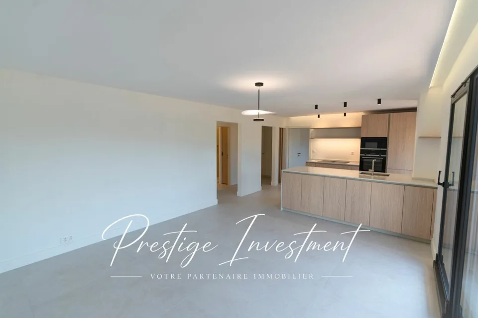 3.5 ROOM APARTMENT AT THE FOOT OF LAKE GENEVA MONTREUX