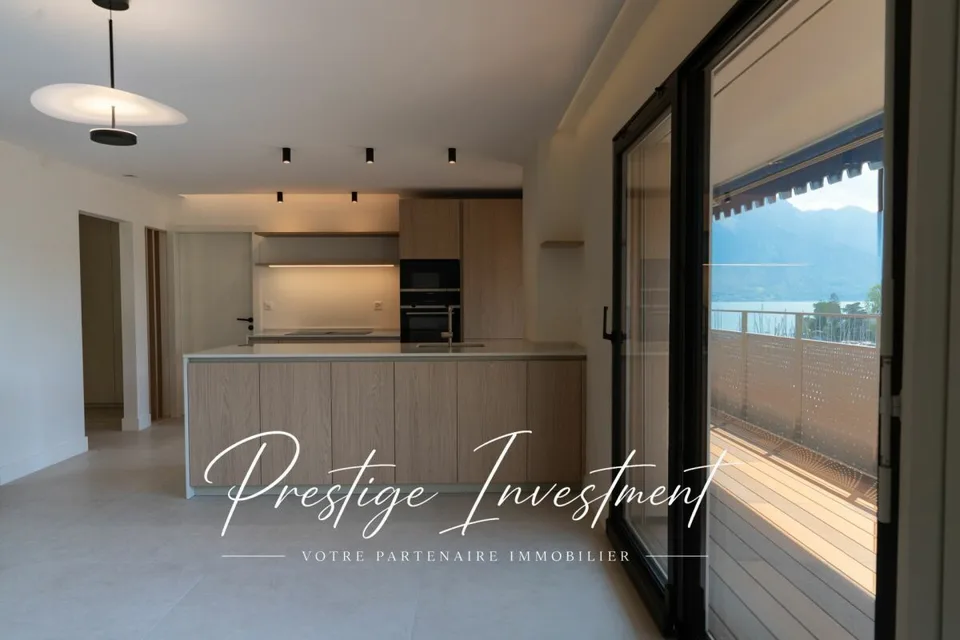3.5 ROOM APARTMENT AT THE FOOT OF LAKE GENEVA MONTREUX
