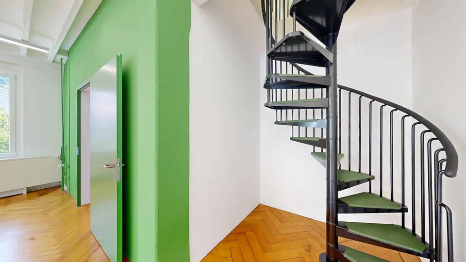 Lavorare con vista lago e sensazione di vacanza