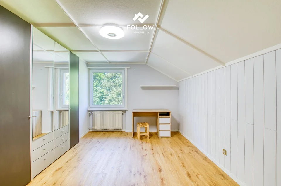 Doppeltes Wohnvergnügen: Ihr neues Zweifamilienhaus mit Baulandreserve