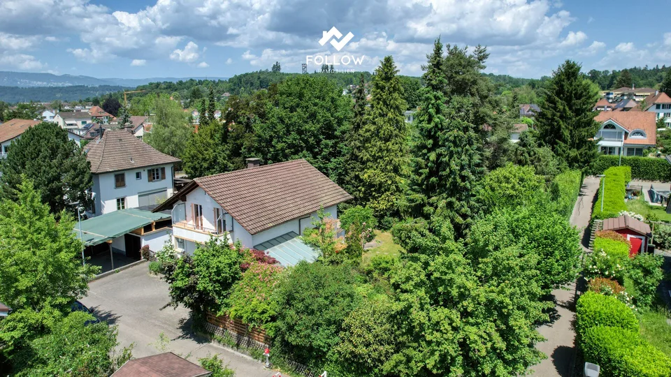Doppeltes Wohnvergnügen: Ihr neues Zweifamilienhaus mit Baulandreserve