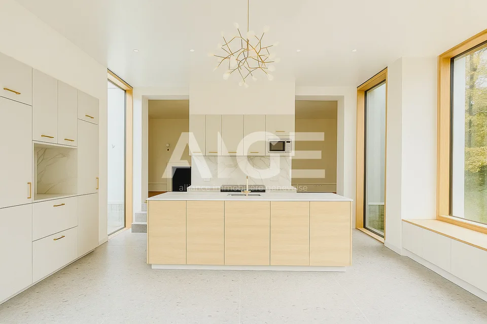 Magnificent character villa fully renovated