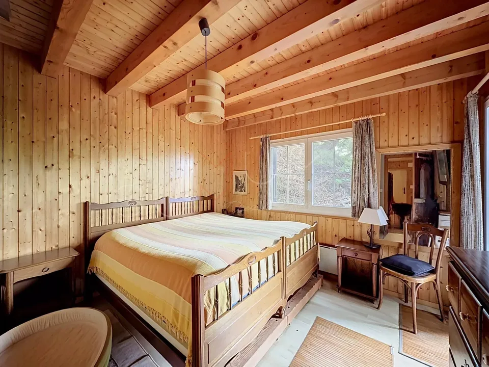 Un chalet, un'area boschiva privata, uno stile di vita – Prafirmin, Savièse