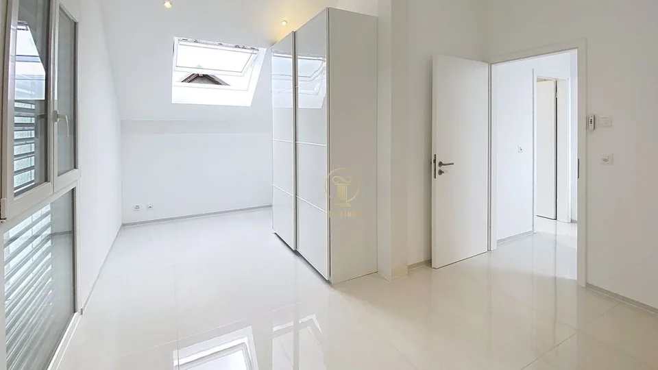 CHAVANNES-SUR-MOUDON - helle individuelle Neubau mit 6 Zimmern auf 3 Ebenen