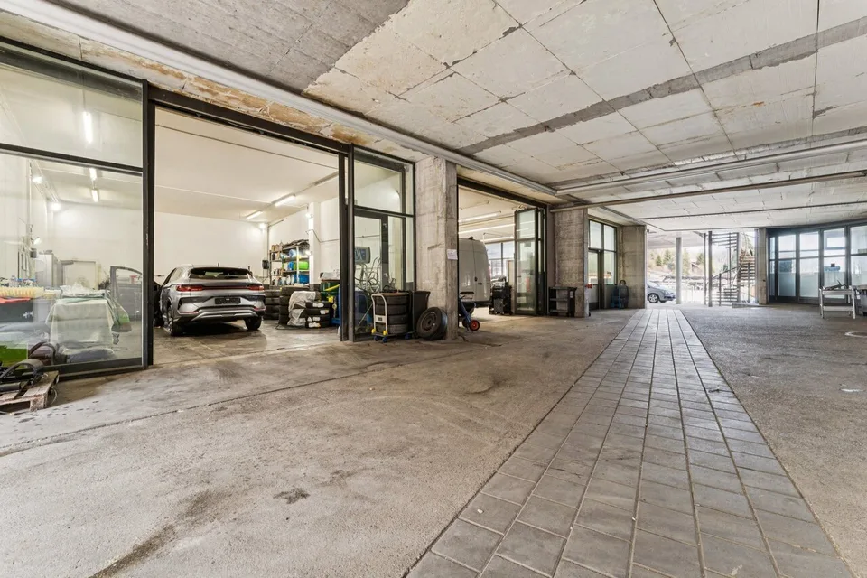 Verkaufsfläche/Showroom zum Vermieten!