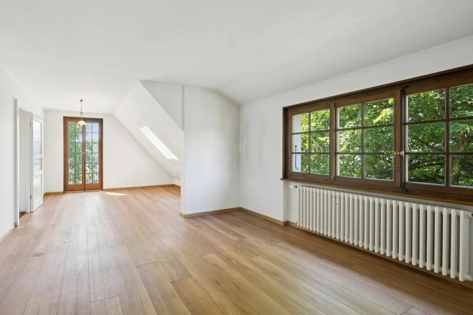 Maison individuelle de 5 pièces sur un grand terrain à Blonay VD avec vue sur le lac et les montagnes