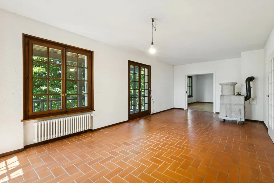Maison individuelle de 5 pièces sur un grand terrain à Blonay VD avec vue sur le lac et les montagnes