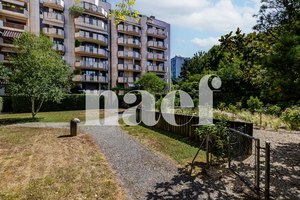 Spacious 4-room apartment in a privileged living area in Champel
