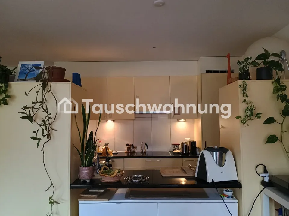 Zurich, District 4: quiet sunny 2-room apartment for exchange