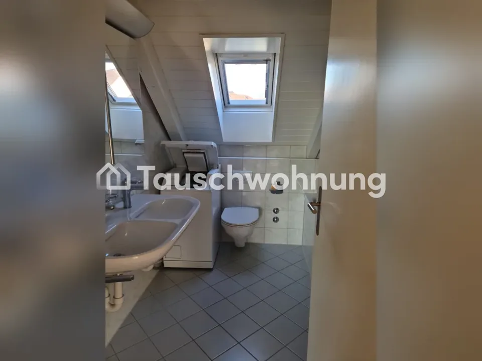 Zurich, District 6: 3.5-Room Attic Apartment, 65 m²
