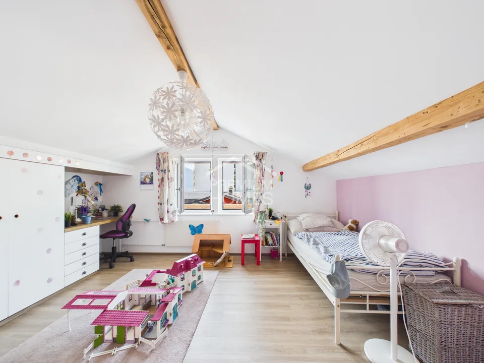 WO KINDERLACHEN ZU HAUSE IST