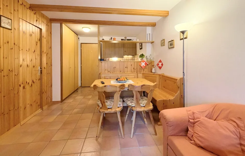 Furnished 2.5-room apartment