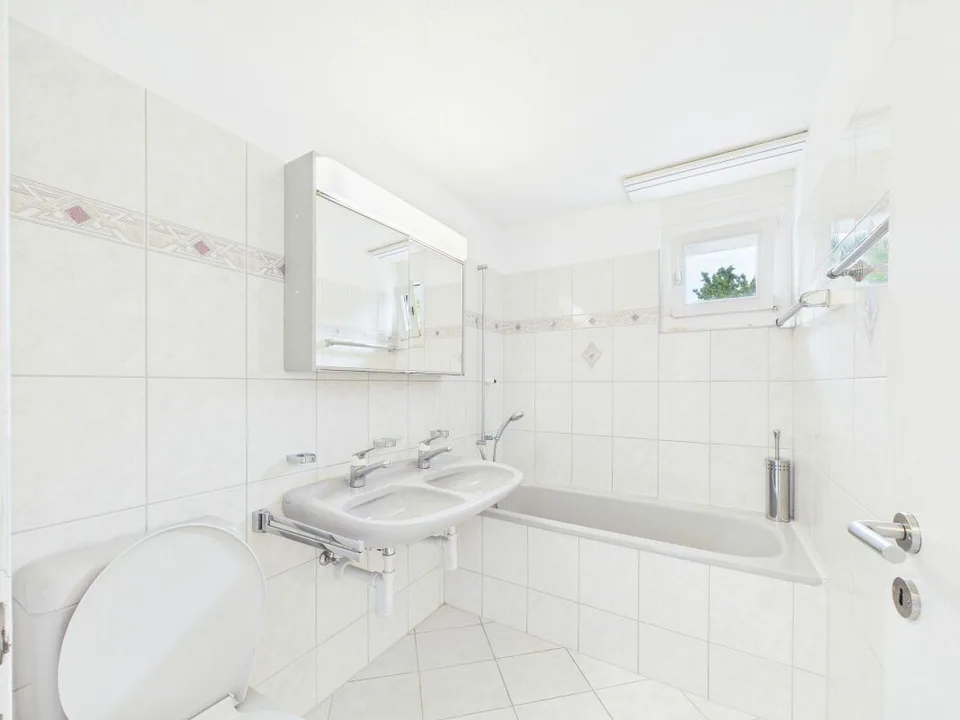 Appartement de 4,5 pièces bien entretenu à Hornussen