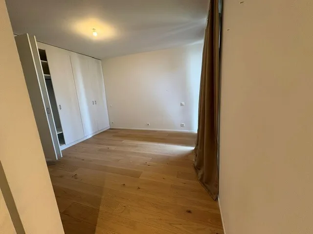 Schönes 3.5-Zimmer-Apartment mit schönem Seeblick und Bergblick