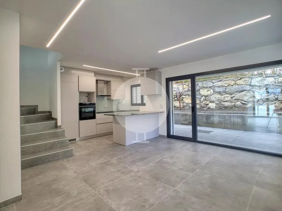 Villa MINERGIE von Ausnahme mit Panoramablick, Komfort, Modernität und energetischer Autonomie – Foto 2 von 13