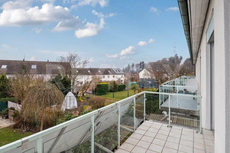 Terraced House: Peace, Space, and Retreats on Three Floors