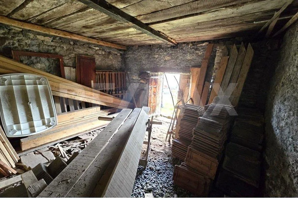 Il tuo rifugio in Vallese: Un fienile con potenziale illimitato