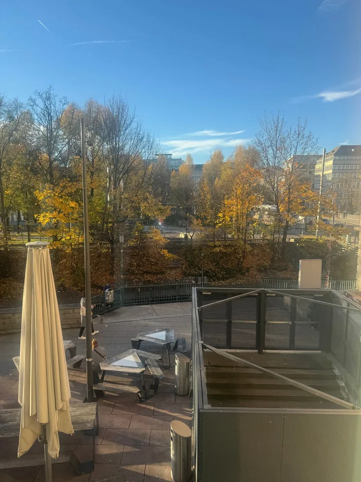 Geräumige Gewerbefläche an der Löwenstrasse - Zentral und barrierefrei