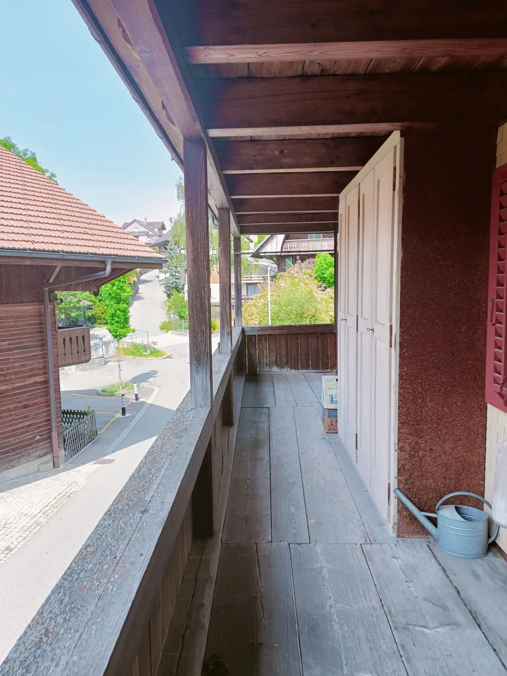 Appartement 3.5 pièces avec deux balcons à louer à Schwarzenburg