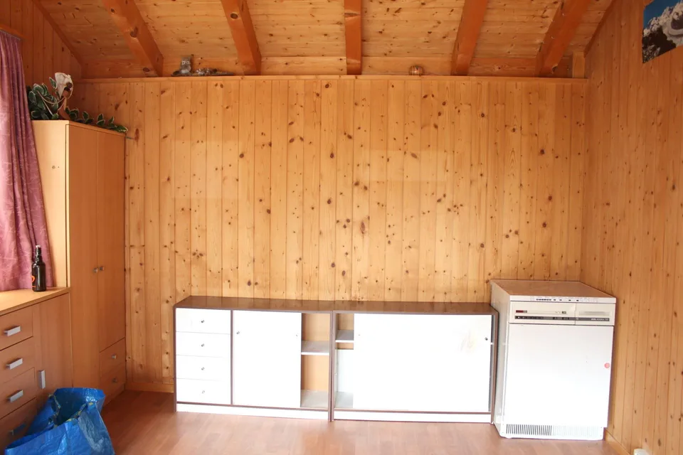 3.5-Zimmer-Gartenwohnung mit Sitzplatz in Uetendorf mieten