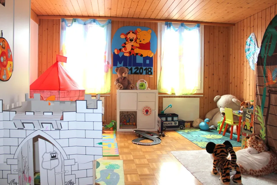 3.5-Zimmer-Gartenwohnung mit Sitzplatz in Uetendorf mieten