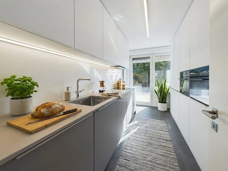 3.5-Room Terrace Apartment with Large Terrace in Zurich