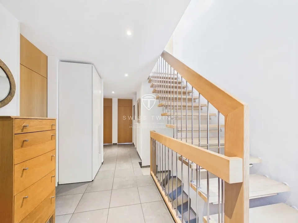 Casa a schiera di 5,5 locali con vista panoramica e terrazza a Horgen