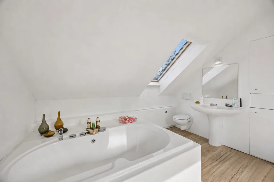 Ihr neues Zuhause: ruhig gelegen, grosszügig und voller Möglichkeiten!