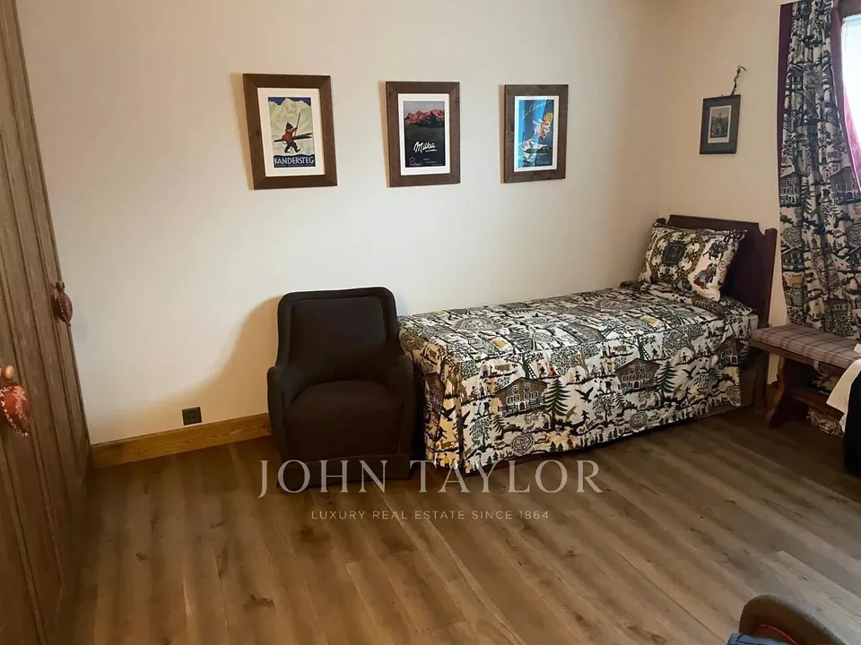 5.5 Room Apartment