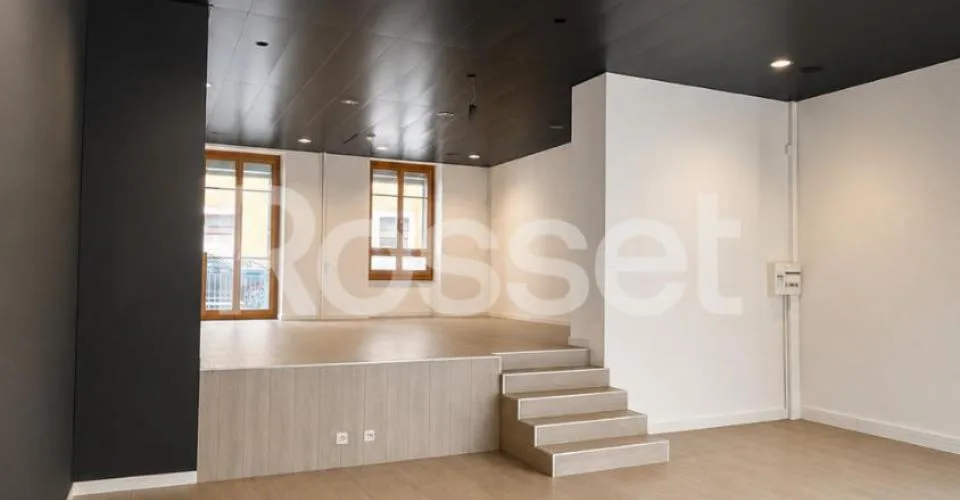 Arcade d'env. 75 m² au rez-de-chaussée