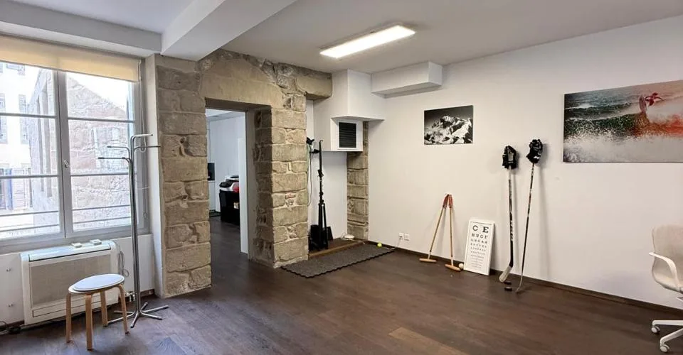 Character Office in the Heart of Rue Rousseau
