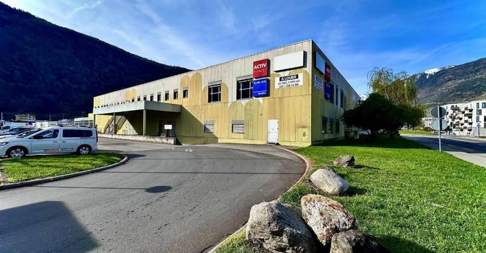 Stockage flexible, dès 100 m2 à louer à Martigny