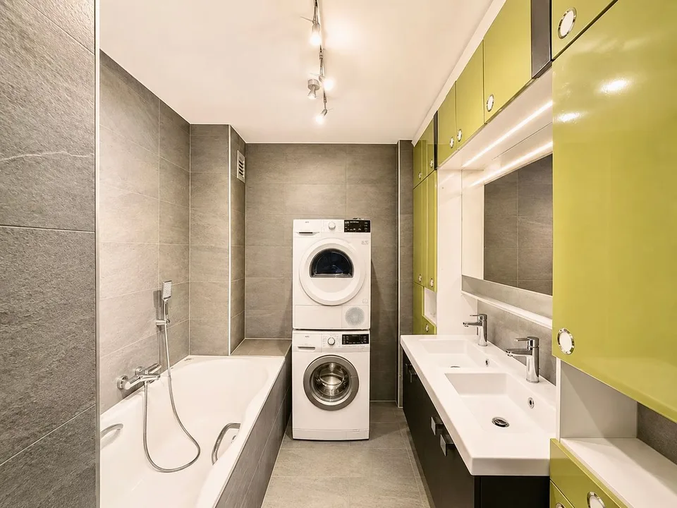 Charming Spacious Duplex in the Heart of St-Maurice