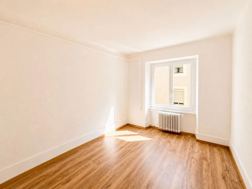 APPARTEMENT 3,5 PIÈCES IDÉALEMENT SITUÉ AU CENTRE DE ST-MAURICE