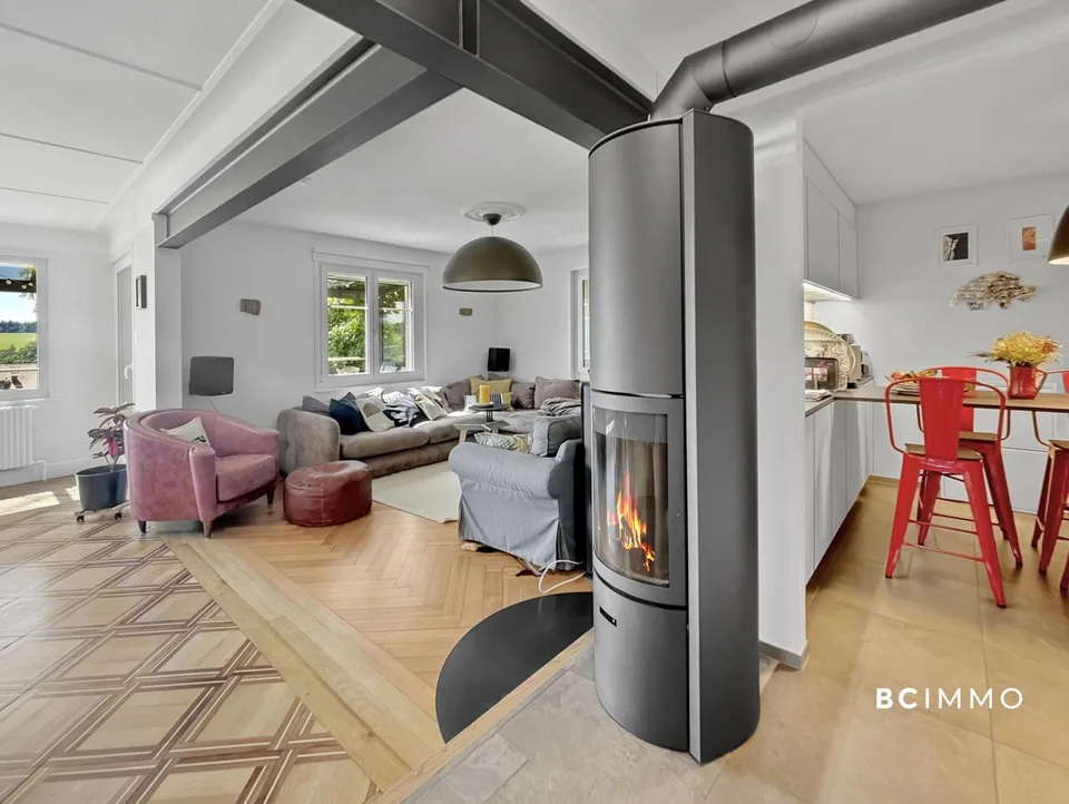 Bourgeoise Villa, die Charme und Komfort vereint