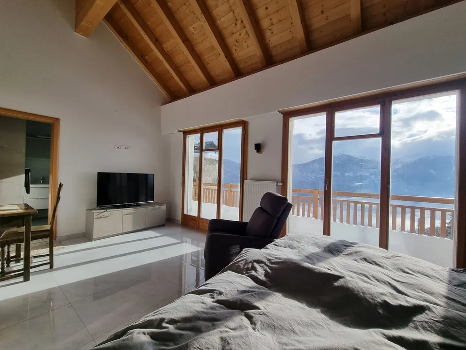 Casa completamente ristrutturata a Bluche - Solo 10 minuti in auto da Crans-Montana / Ref. 1007-652