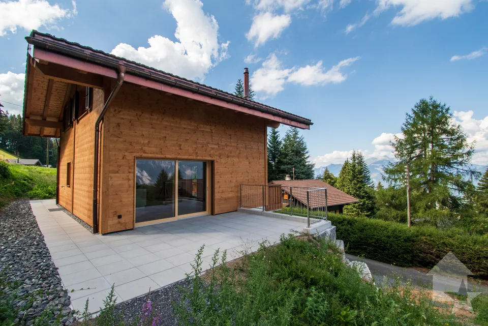 A 20 minutes de Monthey chalet NEUF disponible de suite et garanti