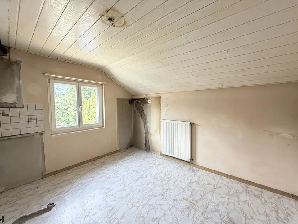 Haus, Develier - 560000