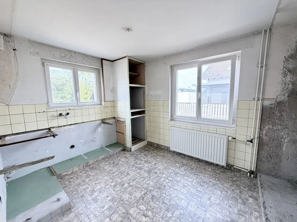Haus, Develier - 560000